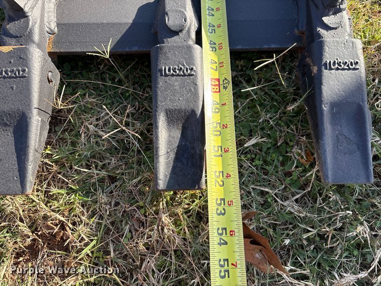 image for item EG8282 Cut XT skid steer bucket