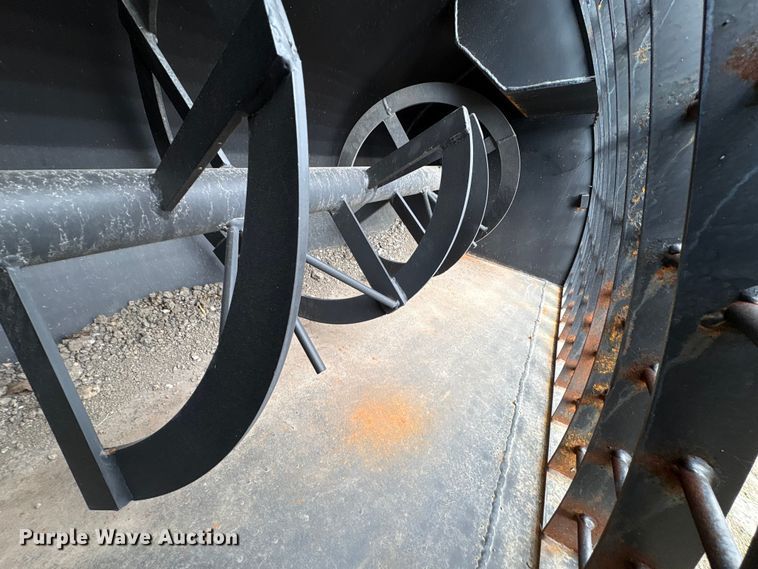 image for item EG8286 JCT skid steer concrete mixer