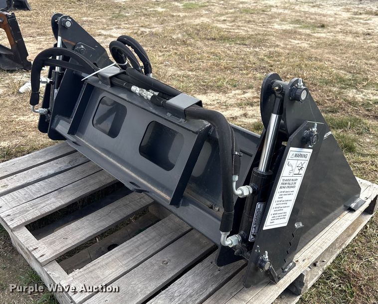 image for item EG8287 2028 Wolverine MCB-11-48W skid steer bucket