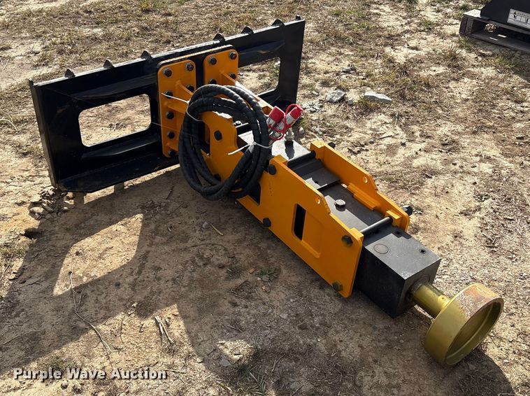 image for item EG8288 2025 GIYI P680 skid steer post driver