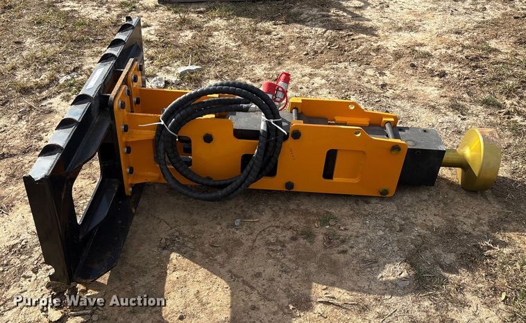 image for item EG8288 2025 GIYI P680 skid steer post driver