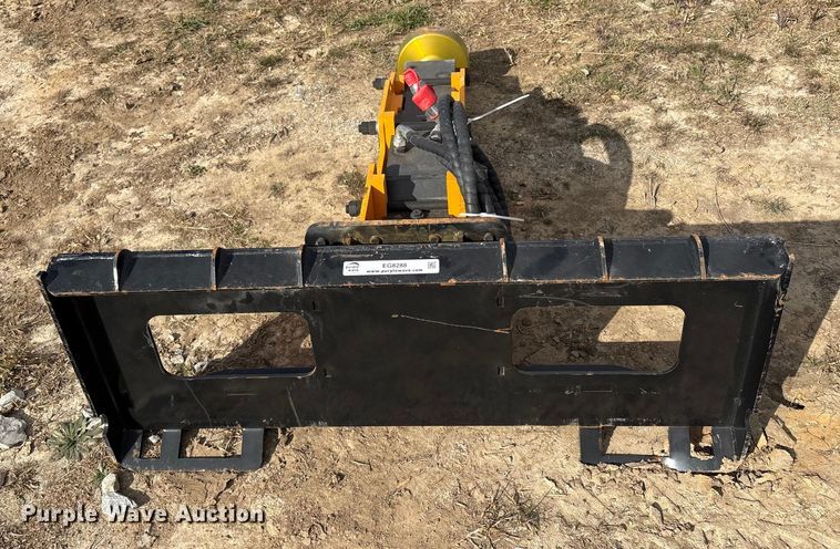 image for item EG8288 2025 GIYI P680 skid steer post driver