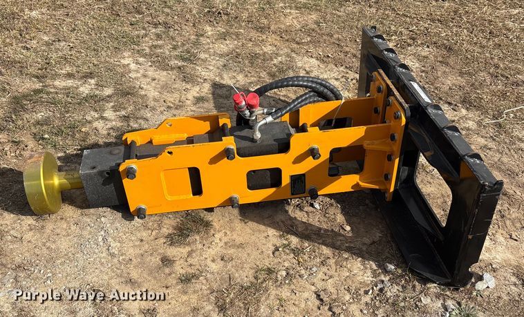 image for item EG8288 2025 GIYI P680 skid steer post driver