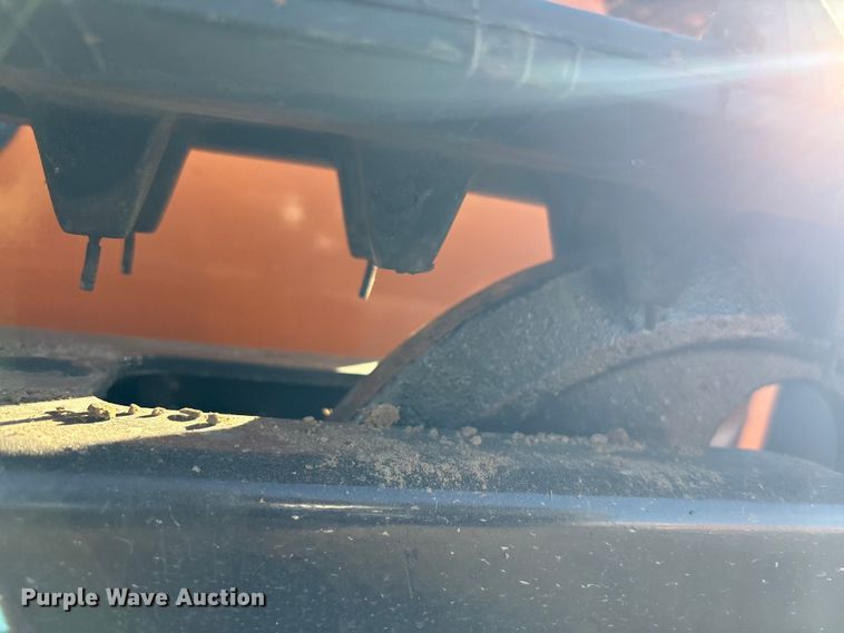 image for item EG8290 2025 LandHero LDH-T460 compact utility loader