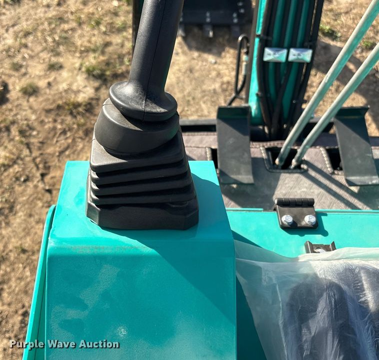 image for item EG8291 2025 CFG Industrial H15R mini excavator