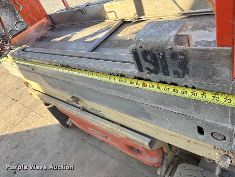 image for item EG8293 2008 JLG 1930ES scissor lift