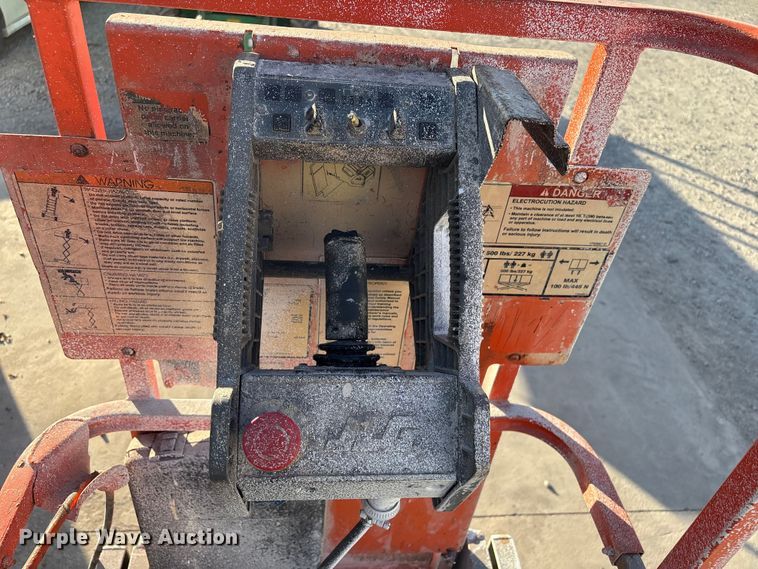 image for item EG8293 2008 JLG 1930ES scissor lift