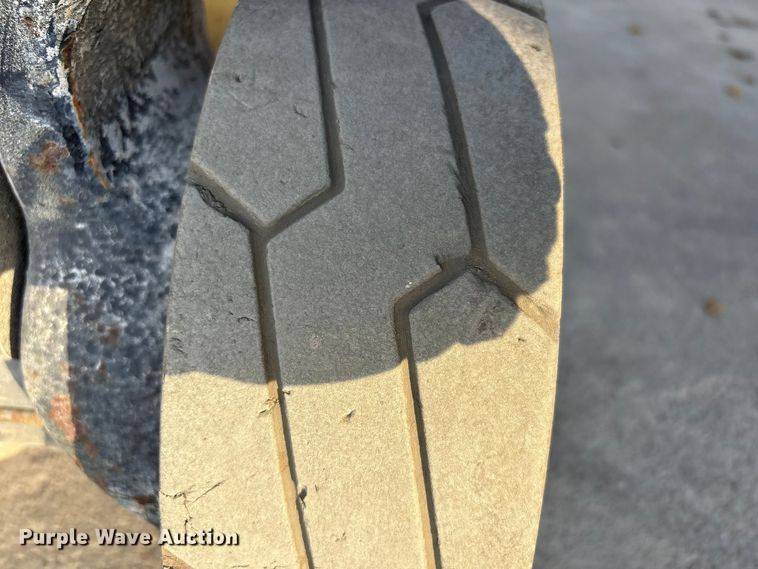 image for item EG8293 2008 JLG 1930ES scissor lift