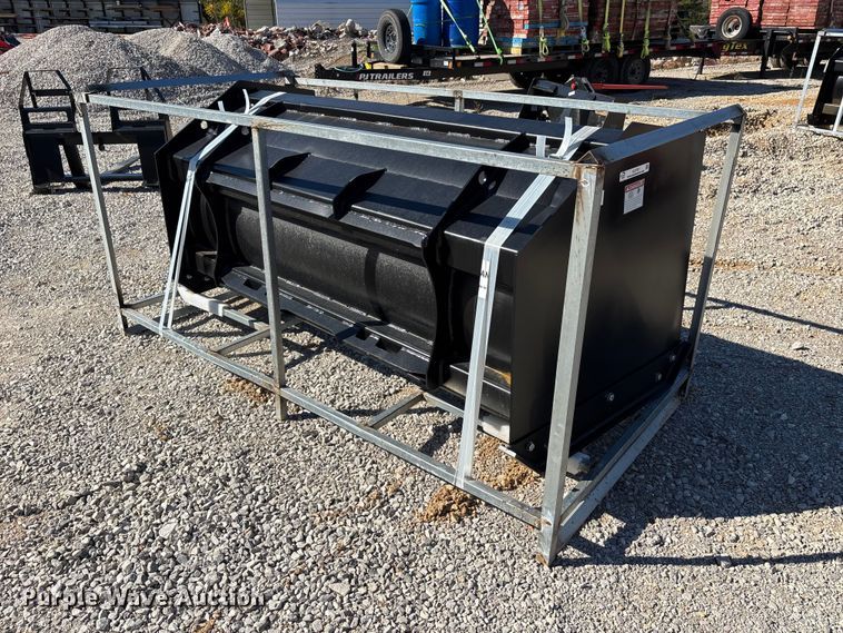 image for item EJ7727 2025 Landy SP84 skid steer snow pusher