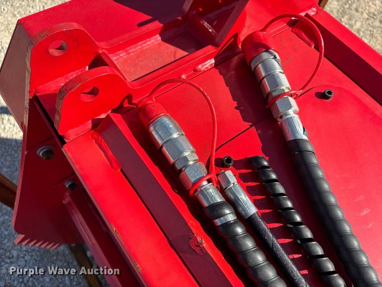 image for item EJ7734 2025 GIYI GY-72pro skid steer mulcher