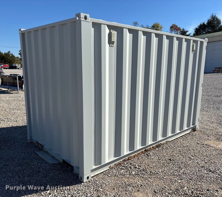 image for item EJ7746 Shipping container