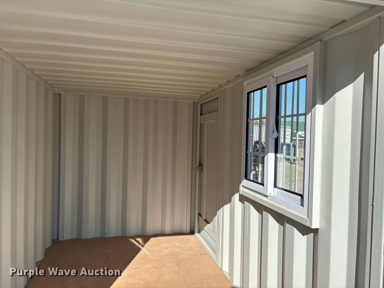 image for item EJ7746 Shipping container