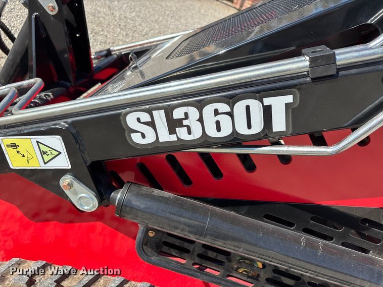 image for item EJ7747 2025 SDLOOL SL360T compact utility loader
