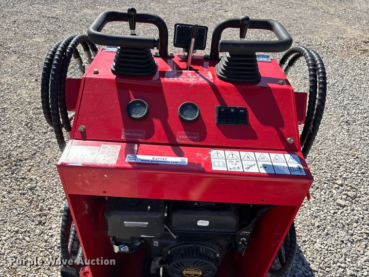 image for item EJ7747 2025 SDLOOL SL360T compact utility loader