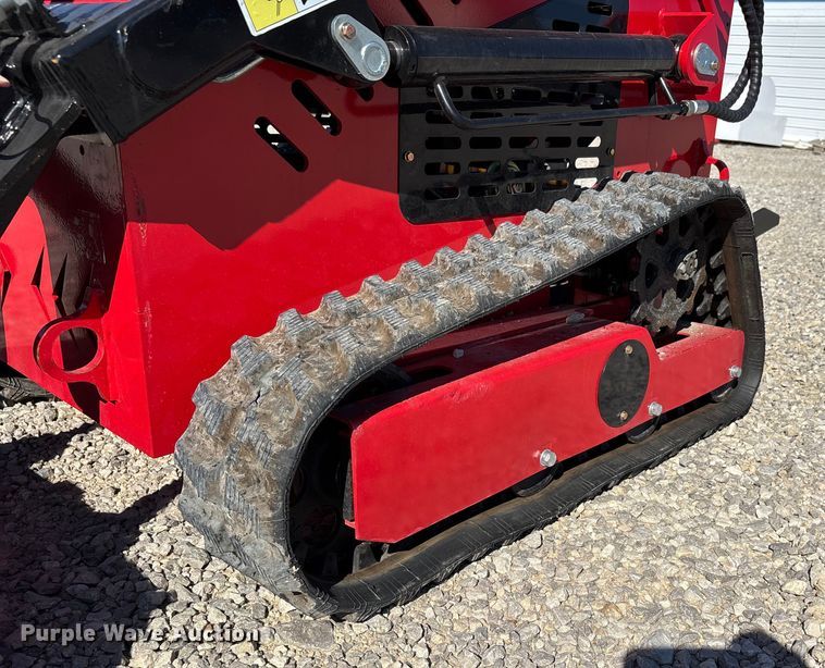 image for item EJ7747 2025 SDLOOL SL360T compact utility loader