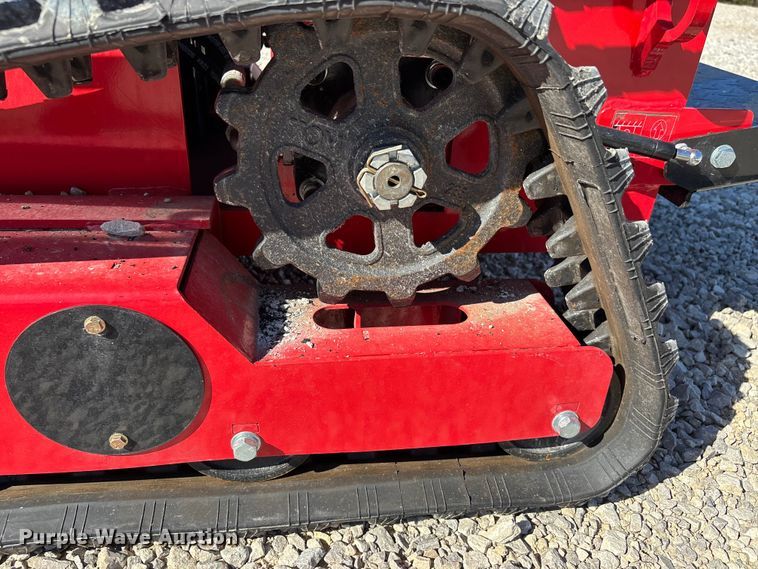 image for item EJ7747 2025 SDLOOL SL360T compact utility loader