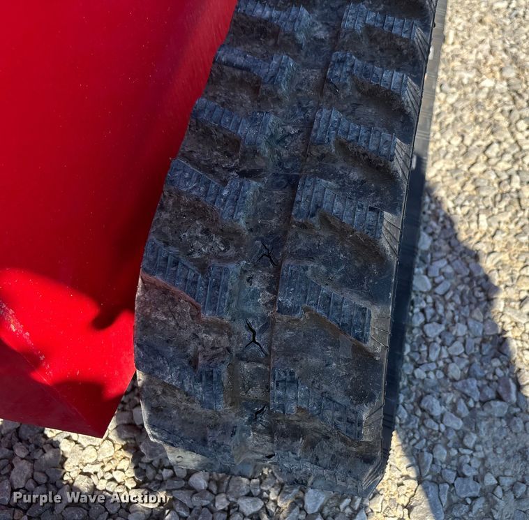 image for item EJ7747 2025 SDLOOL SL360T compact utility loader