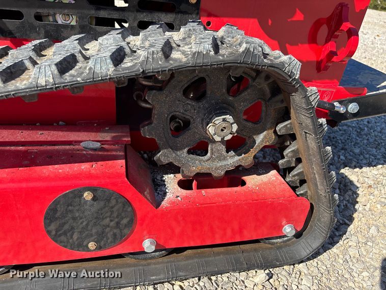 image for item EJ7747 2025 SDLOOL SL360T compact utility loader