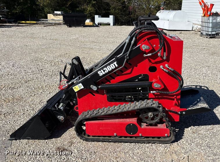 image for item EJ7748 2025 SDLOOL SL360T compact utility loader