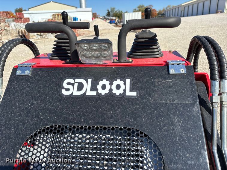 image for item EJ7748 2025 SDLOOL SL360T compact utility loader