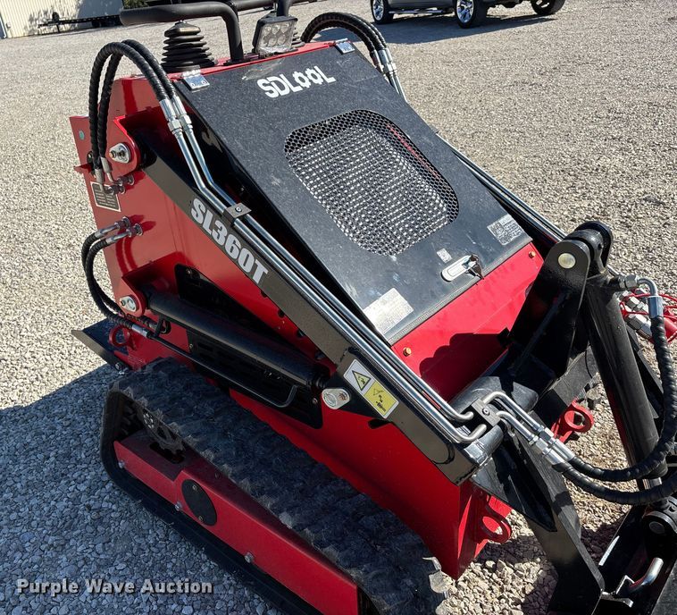 image for item EJ7748 2025 SDLOOL SL360T compact utility loader