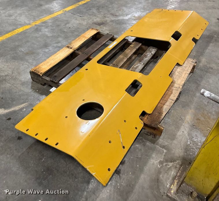 image for item EJ7757 D8T brush guard