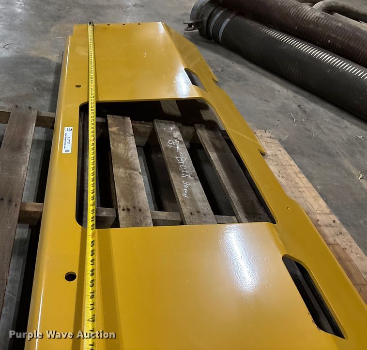 image for item EJ7757 D8T brush guard