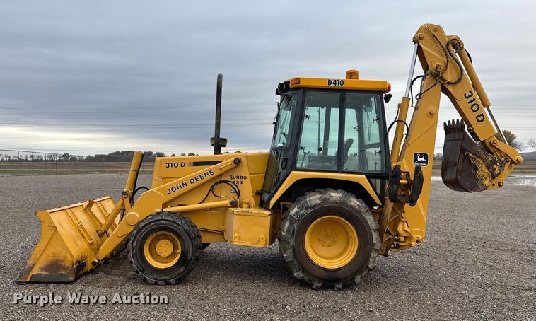 image for item EJ7761 1991 John Deere 310D Turbo  backhoe