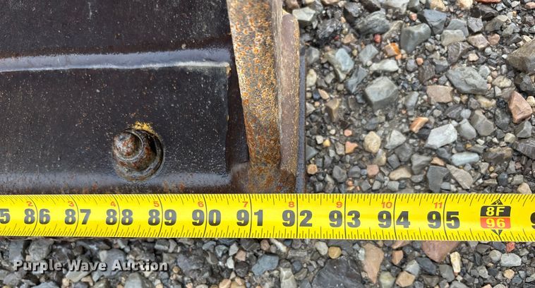 image for item EJ7761 1991 John Deere 310D Turbo  backhoe