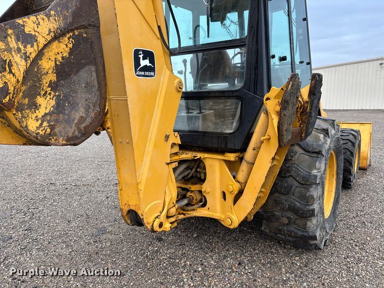 image for item EJ7761 1991 John Deere 310D Turbo  backhoe