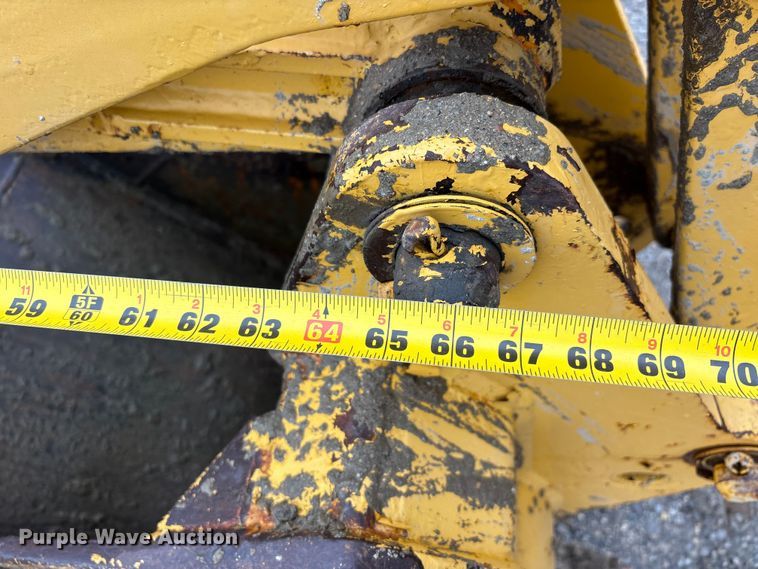 image for item EJ7761 1991 John Deere 310D Turbo  backhoe