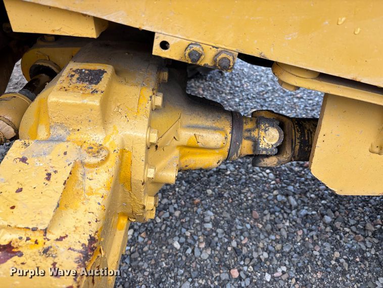 image for item EJ7761 1991 John Deere 310D Turbo  backhoe