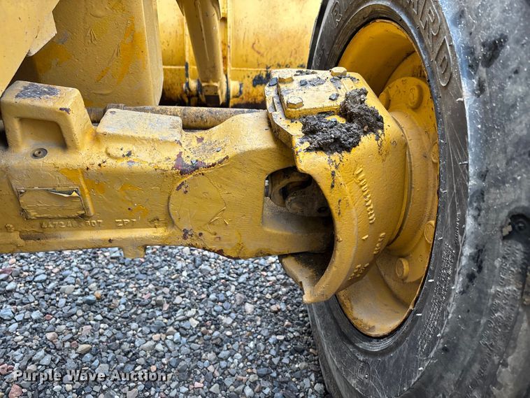 image for item EJ7761 1991 John Deere 310D Turbo  backhoe