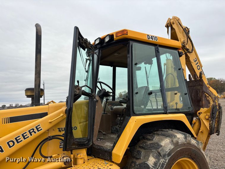 image for item EJ7761 1991 John Deere 310D Turbo  backhoe