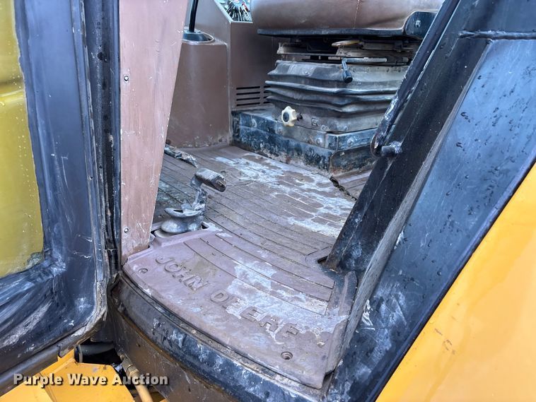 image for item EJ7761 1991 John Deere 310D Turbo  backhoe