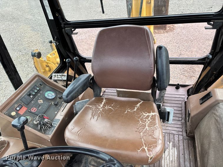 image for item EJ7761 1991 John Deere 310D Turbo  backhoe