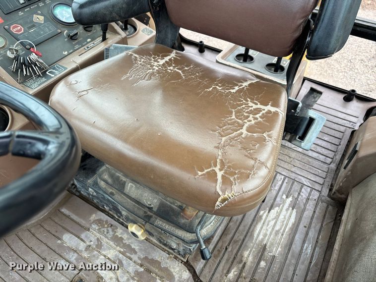 image for item EJ7761 1991 John Deere 310D Turbo  backhoe