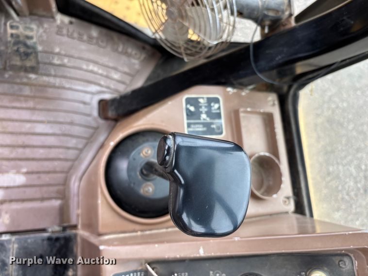 image for item EJ7761 1991 John Deere 310D Turbo  backhoe