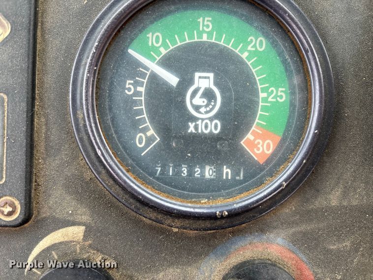 image for item EJ7761 1991 John Deere 310D Turbo  backhoe