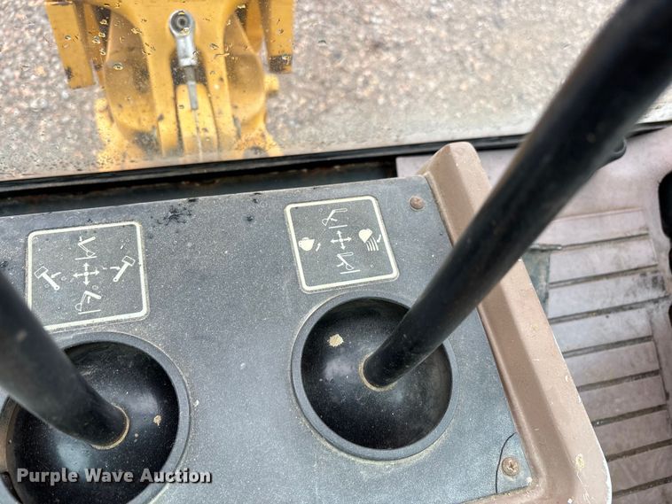 image for item EJ7761 1991 John Deere 310D Turbo  backhoe