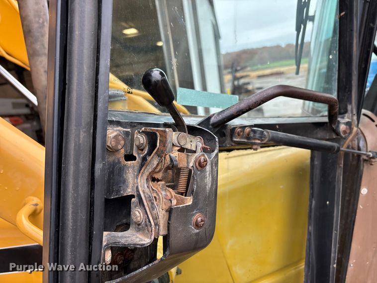 image for item EJ7761 1991 John Deere 310D Turbo  backhoe