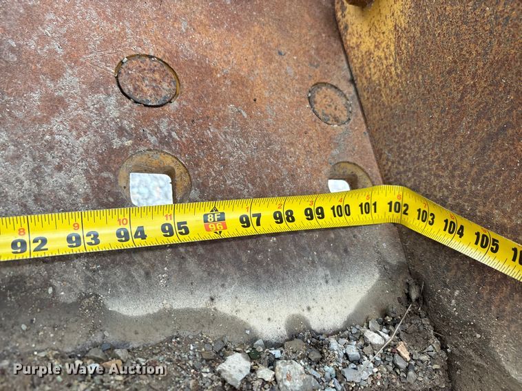 image for item EJ7762 2000 Caterpillar 615C II elevating scraper