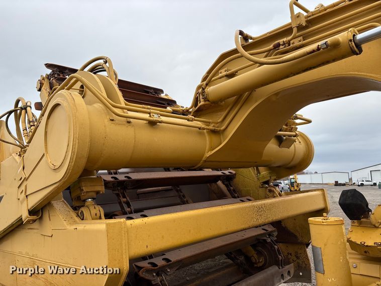 image for item EJ7762 2000 Caterpillar 615C II elevating scraper