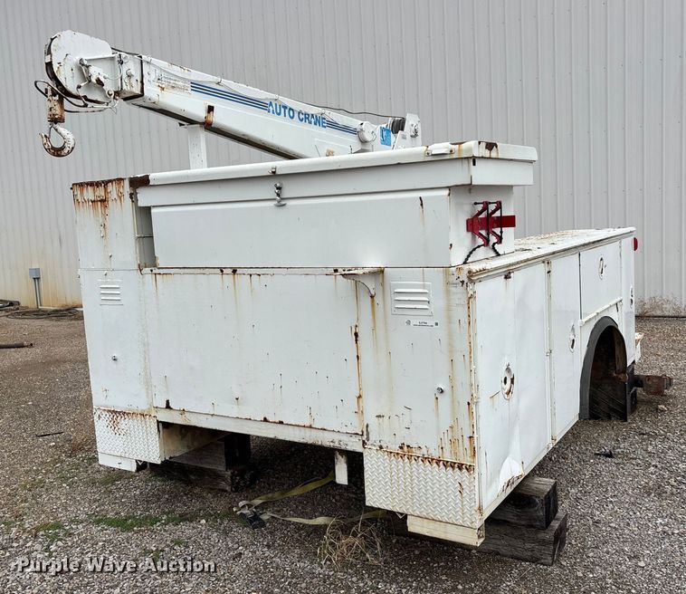 image for item EJ7764 Utility pickup truck bed with crane
