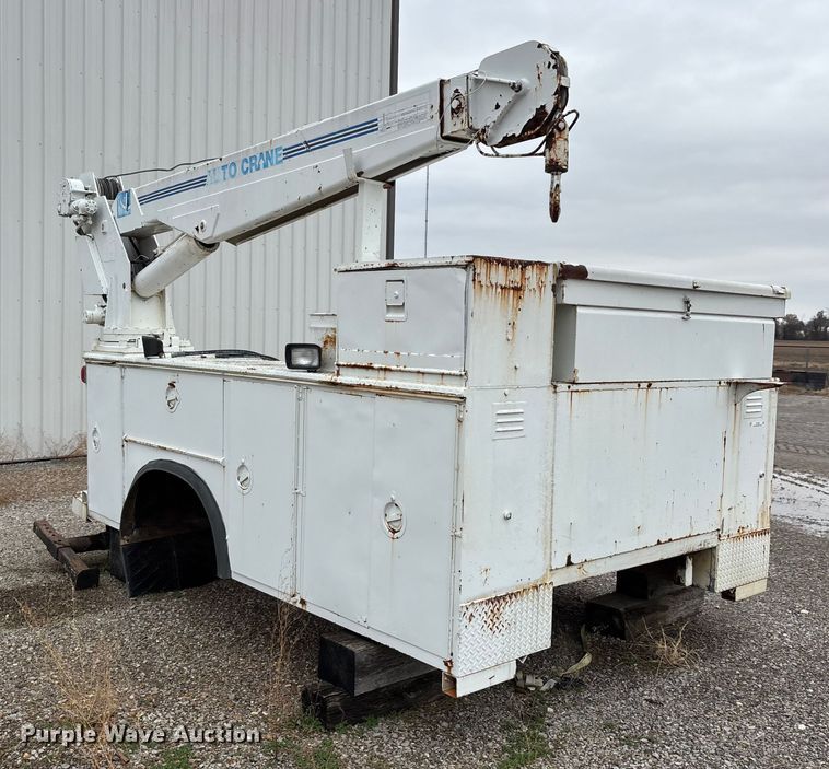 image for item EJ7764 Utility pickup truck bed with crane