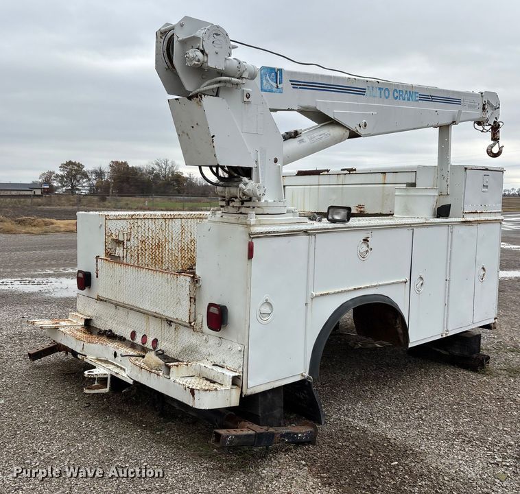 image for item EJ7764 Utility pickup truck bed with crane