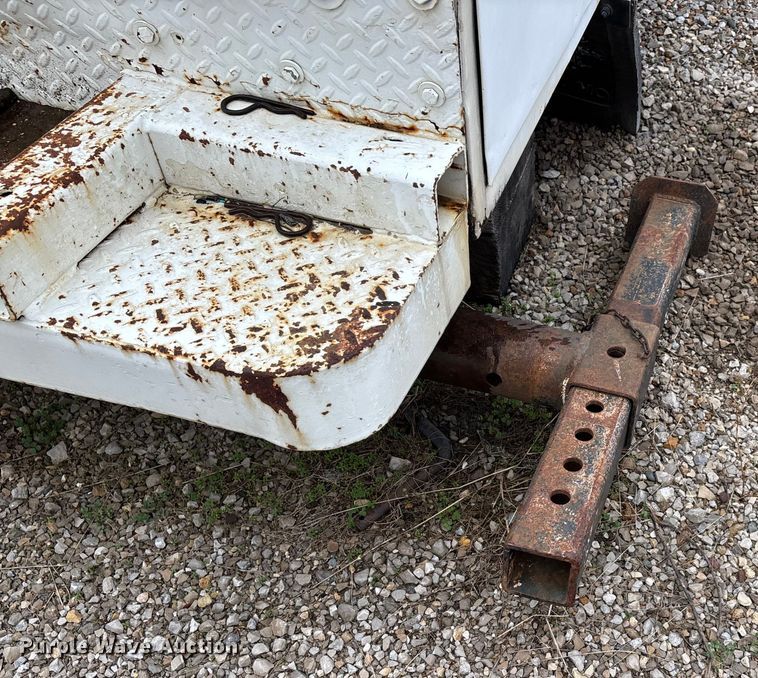 image for item EJ7764 Utility pickup truck bed with crane