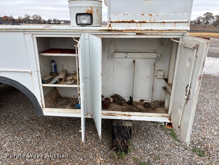 image for item EJ7764 Utility pickup truck bed with crane