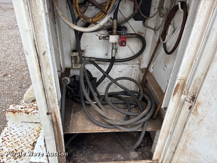 image for item EJ7764 Utility pickup truck bed with crane