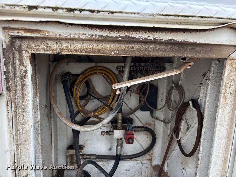 image for item EJ7764 Utility pickup truck bed with crane